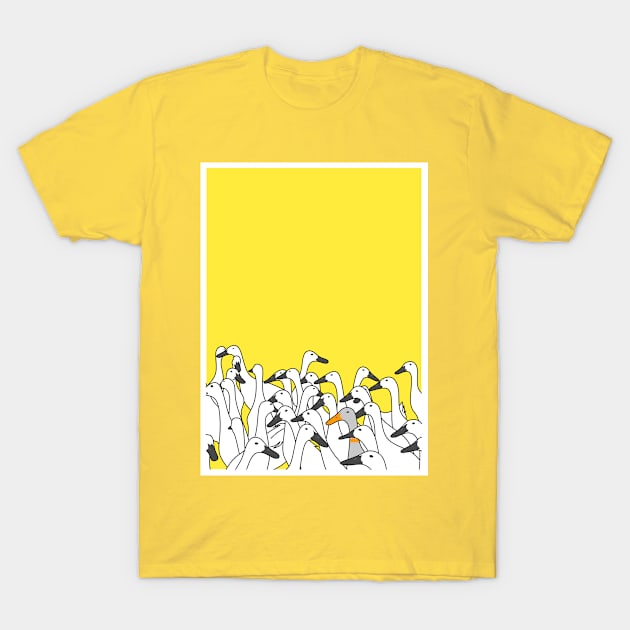 Duckling duckling T-Shirt by opiro